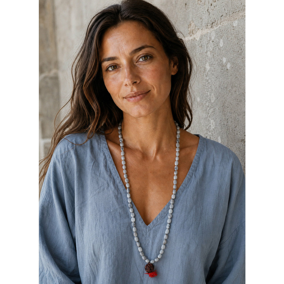 Mala en Graines Naturelles & Rudraksha � Collier de M&eacute;ditation Fait Main