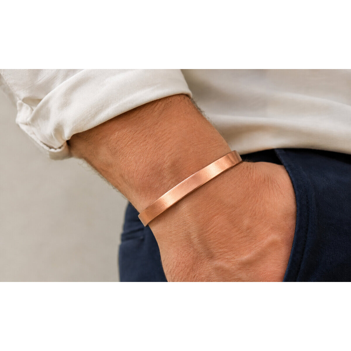 Bracelet cuivre massif fait main � Jonc ouvert, tailles S et M/L