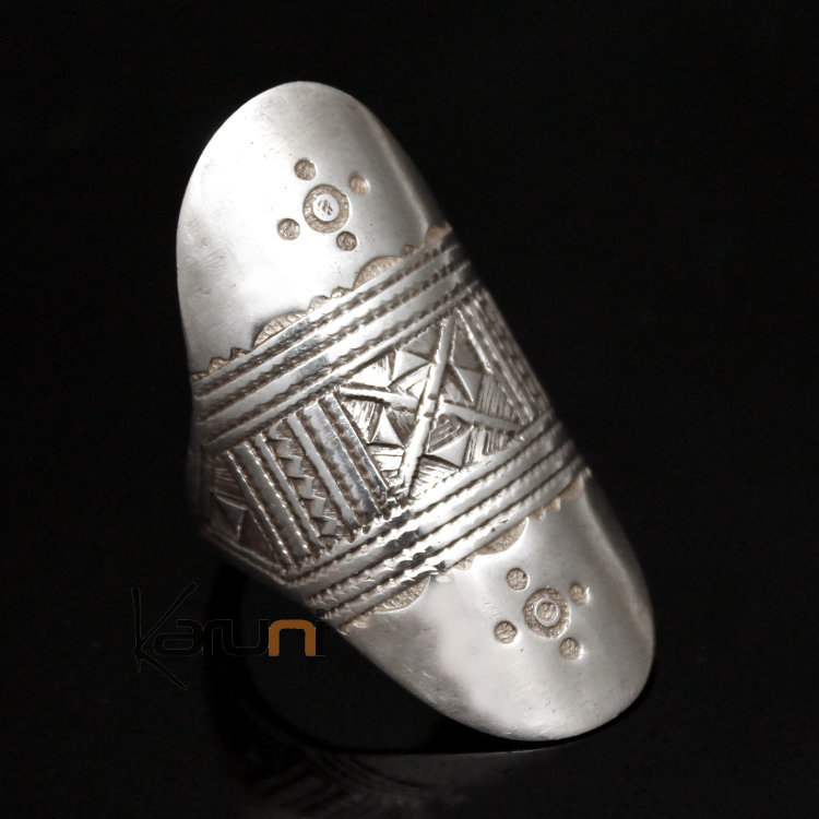 Bague en Argent Navette Gravée 13