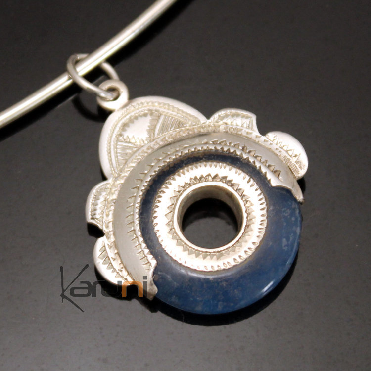 Collier Pendentif en Argent et Pierre Howlite Bleue 07 Petite Tête de Déesse