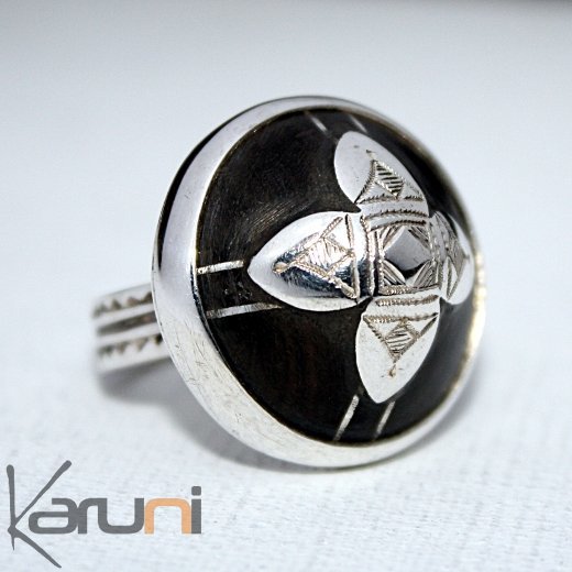 Bague en Argent 925 et ébène 015 Dôme Ebène Fleur Gravée