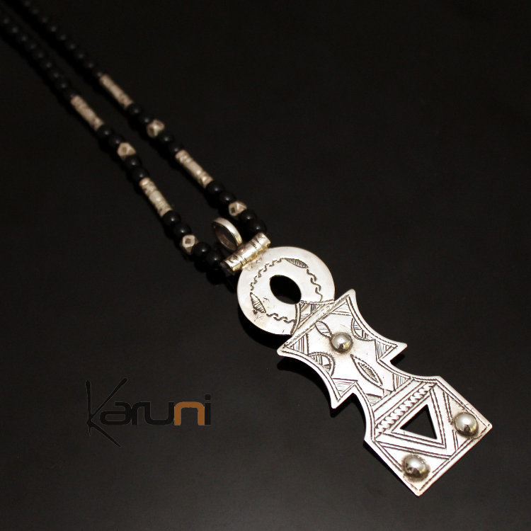 Collier en Argent Pendentif Clé de Voile 01 Perles Onyx