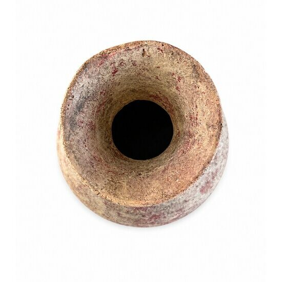 Poterie africaine ancienne style organique minimaliste