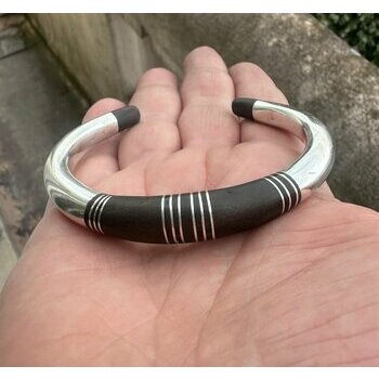 Bracelet Manchette Argent 925 �b�ne Noir, Jonc Ouvert Artisanal, Bijou Ethnique Chic et Intemporel