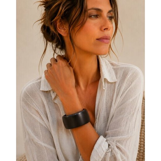 Bracelet Plat &Eacute;b&egrave;ne � Jonc Large Bois Noir Profil Bas Fait Main