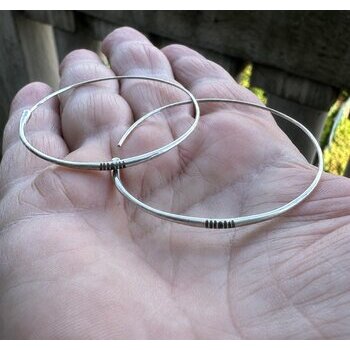 Créoles Touareg Argent 925 & Poudre d'Ébène – Boucles Artisanales Fait Main Boucles creoles argent