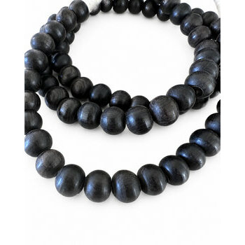 Perles d��b�ne Naturel � D�tail Collier Bois Noir Artisanal