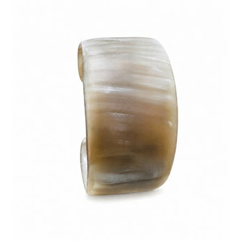 Bracelet corne fait main � Manchette beige naturelle vue profil
