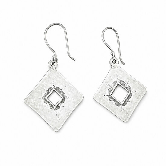 Boucles d'Oreilles Carrées Argent 925 – Pendants Géométriques Faits Main Boucles d’Oreilles Carrées Argent 925 – Bijou Géométrique Fait Main