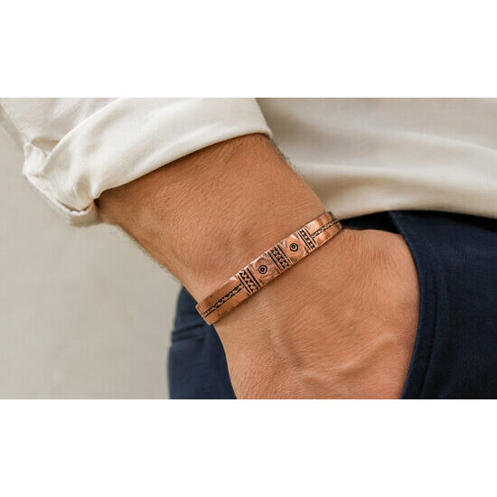 Bracelet Cuivre Massif Gravé Main – Jonc Réglable Homme Femme