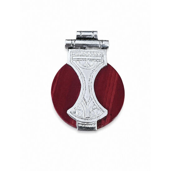 Pendentif Jaspe Rouge Argent 925 – Bijou Touareg Gravé Main Pendentif Pierre Rouge Argent 925 – Bijou Artisanal en Jaspe Naturel