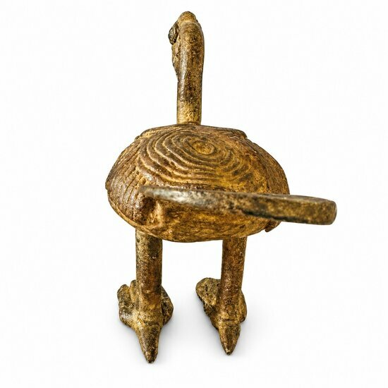 Calao en bronze à la cire perdue – Statuette d'oiseau, 15 cm Calao décoratif en bronze – Vue arrière, ailes en relief et queue relevée