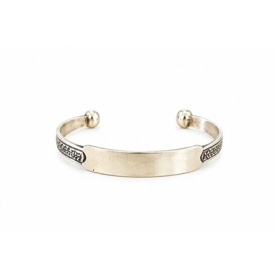 Bracelet jonc petit poignet – Alliage d'argent, motifs gravés main Cadeau enfant Bracelet jonc petit poignet en alliage d’argent – Plaque centrale lisse et motifs gravés