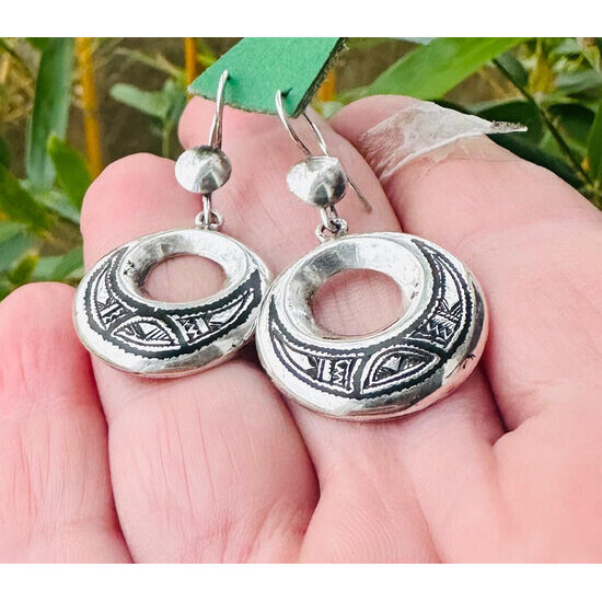 Boucles d'oreilles touareg argent 925 et ébène – Rondes ajourées