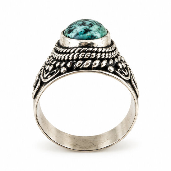 Bague large en argent ouvrag� avec pierre turquoise ovale